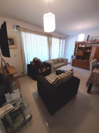 Departamento dos ambientes - Cochera