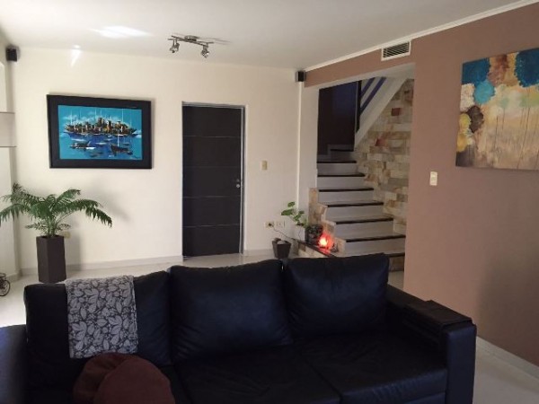 HERMOSA PROPIEDAD EN VENTA - ECHEVERRÍA DEL LAGO