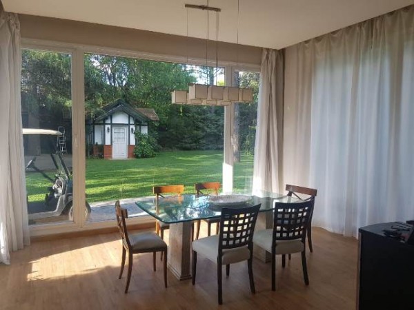 VENTA / ALQUILER ANUAL St THOMAS NORTE- HERMOSA CASA CON INCREIBLE PARQUE Y GRAN QUINCHO