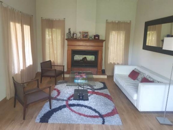 VENTA / ALQUILER ANUAL St THOMAS NORTE- HERMOSA CASA CON INCREIBLE PARQUE Y GRAN QUINCHO