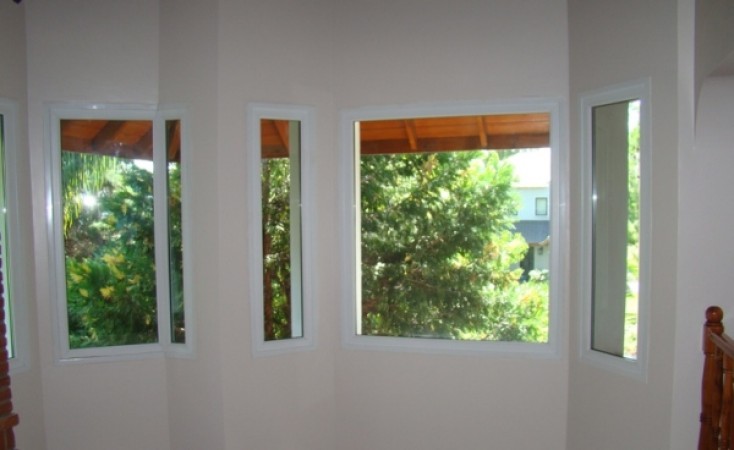 ST THOMAS SUR - EXCELENTE CONSTRUCCION 