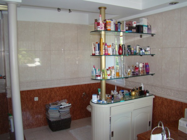 ST THOMAS SUR - EXCELENTE CONSTRUCCION 