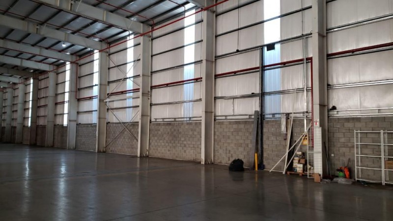 NAVE 6500 m2 - POLO INDUSTRIAL EZEIZA