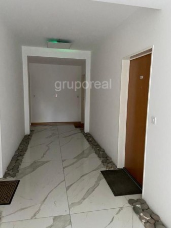 LA VIEJA ESTACION - OPORTUNIDAD A LA VENTA !!!! Monoambiente con gran balcon terraza y cochera