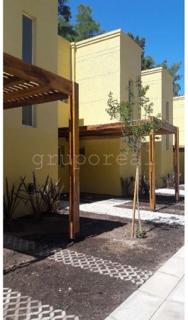 Duplex - Rincon de Mitre - Ezeiza