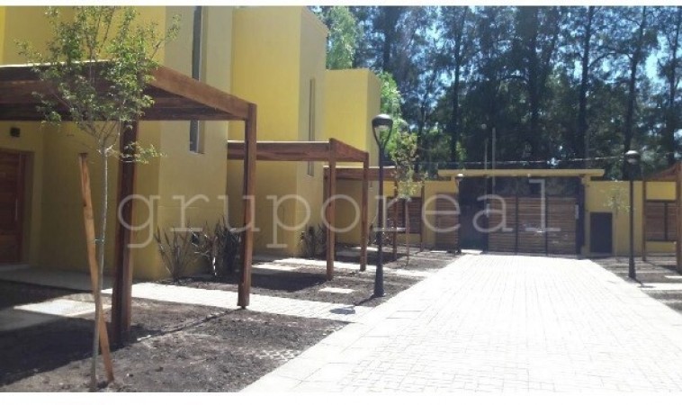 Duplex - Rincon de Mitre - Ezeiza