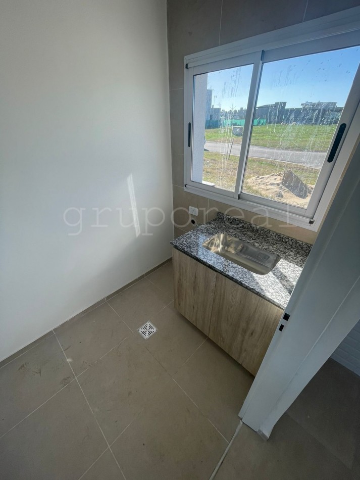 SAN FELIPE - Casa a estrenar 3 dormitorios