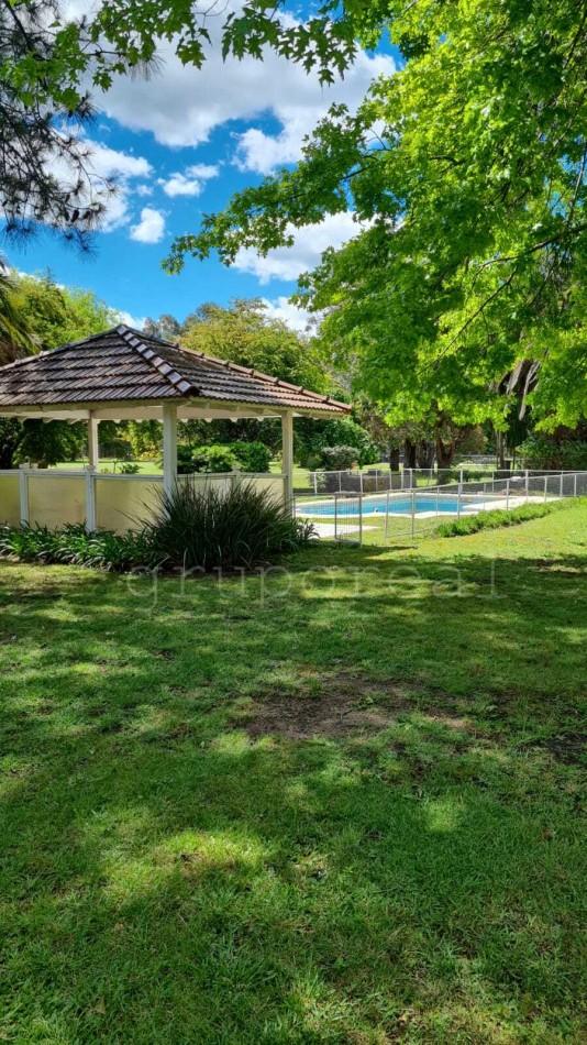 EL OMBU - Casa en una planta con excelente vista al golf !!!