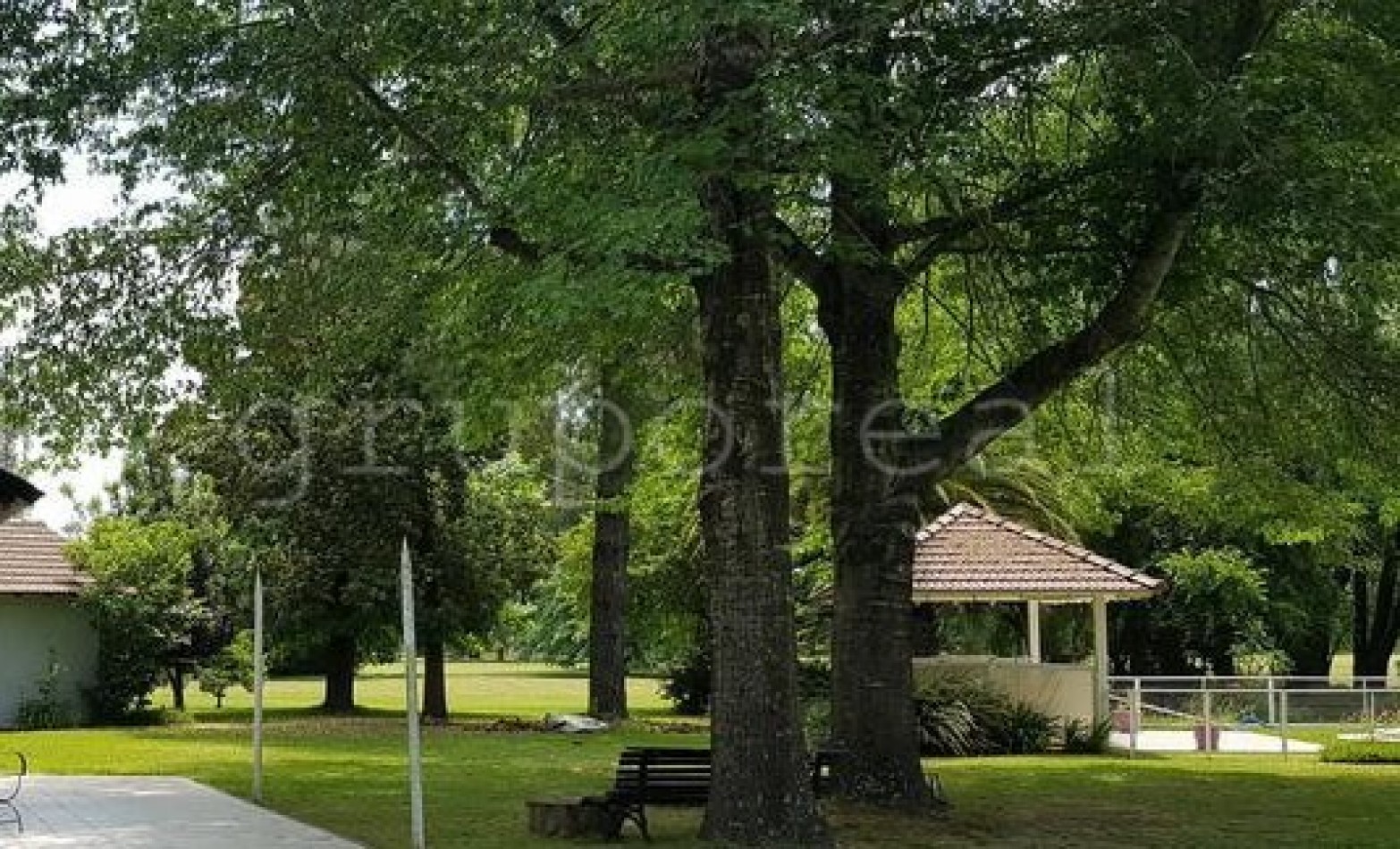 EL OMBU - Casa en una planta con excelente vista al golf !!!