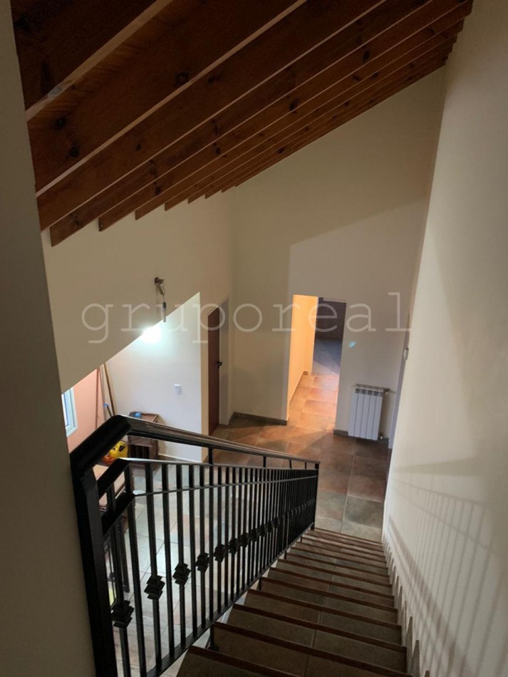 EL ROCIO - Casa estilo colonial sobre gran lote