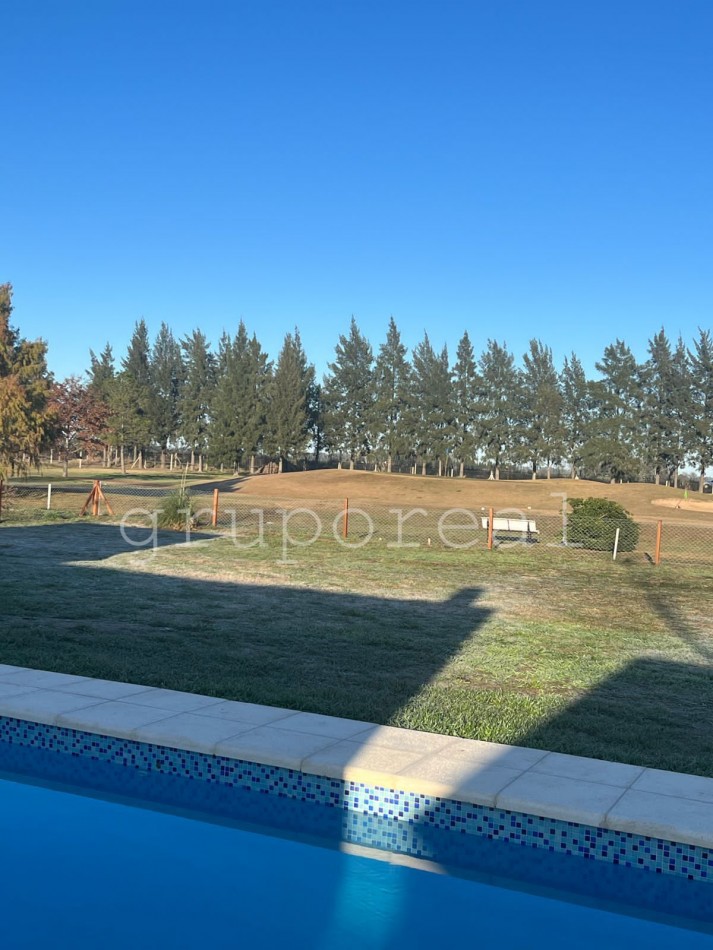 FINCAS DE SAN VICENTE GOLF - Propiedad en una planta . Gran parque y piscina