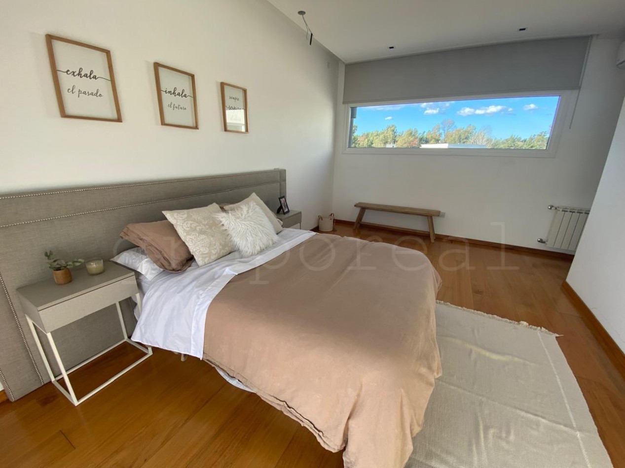 TERRALAGOS - Moderna residencia con fondo a la laguna