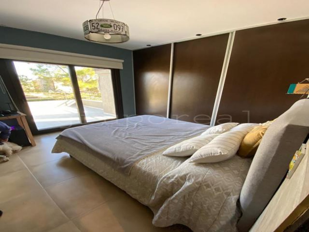 EL ROCIO VENTA- MODERNA CASA RECICLADA A NUEVO