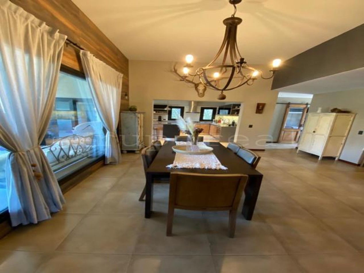 EL ROCIO VENTA- MODERNA CASA RECICLADA A NUEVO