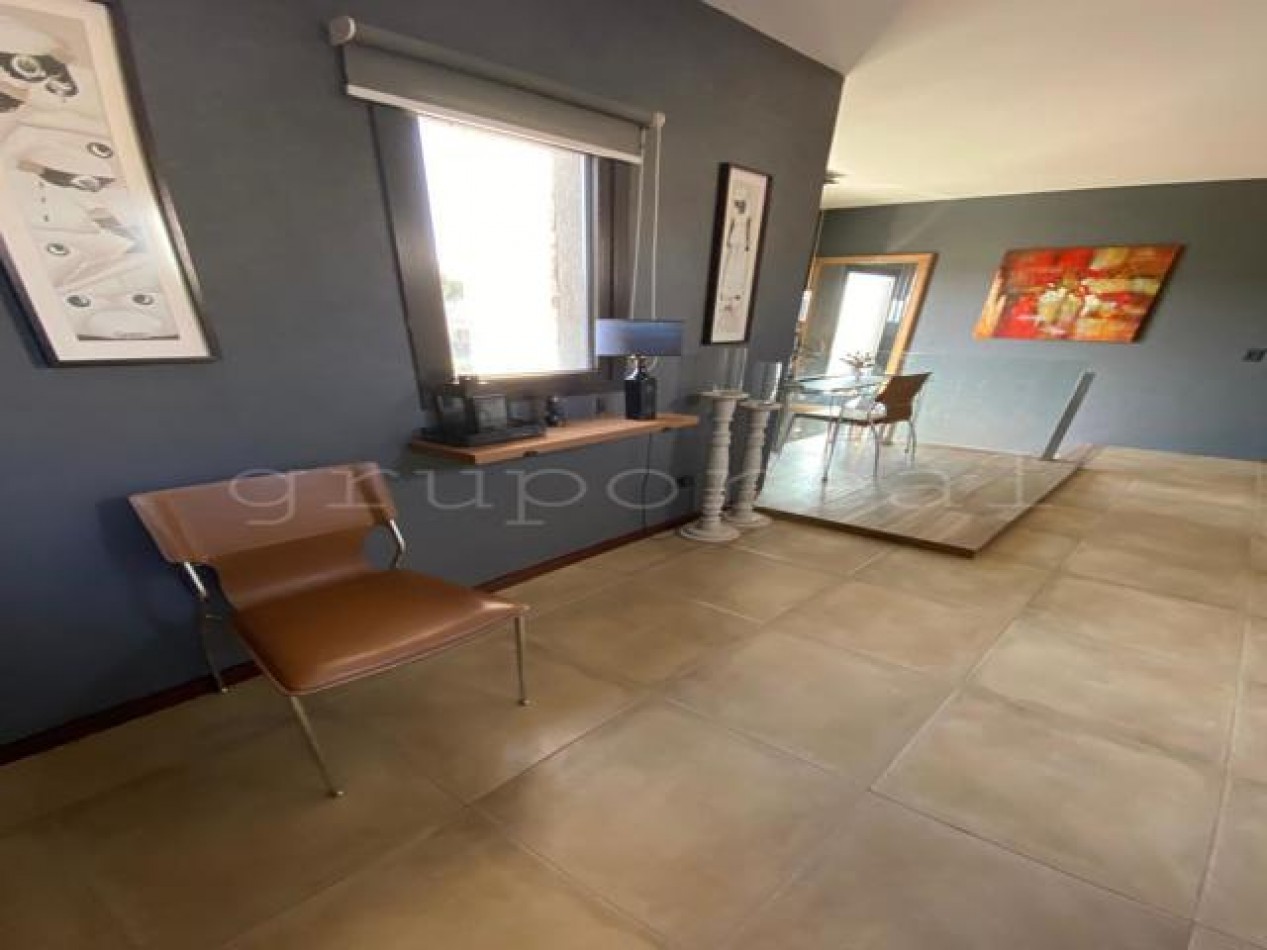 EL ROCIO VENTA- MODERNA CASA RECICLADA A NUEVO