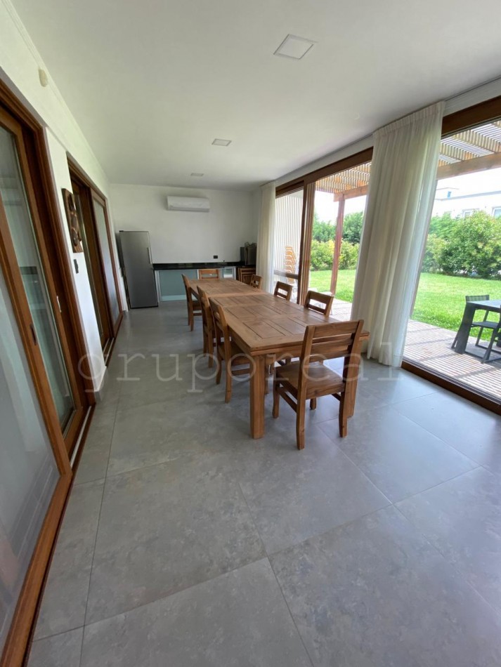 EL REBENQUE - Excelente casa toda en una planta !!!
