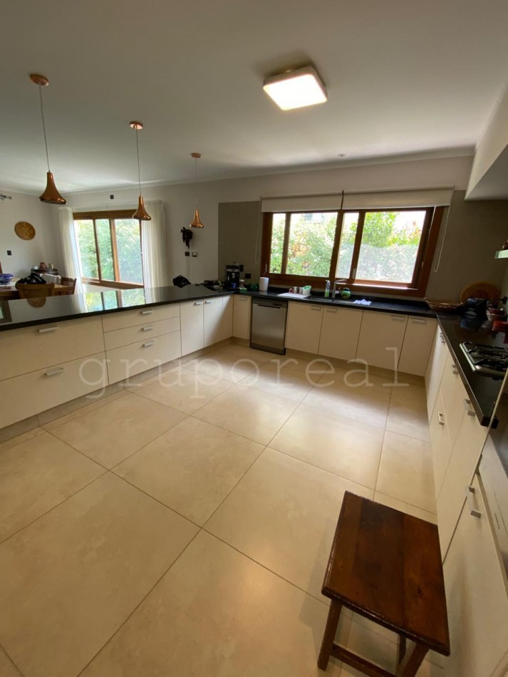 EL REBENQUE - Excelente casa toda en una planta !!!