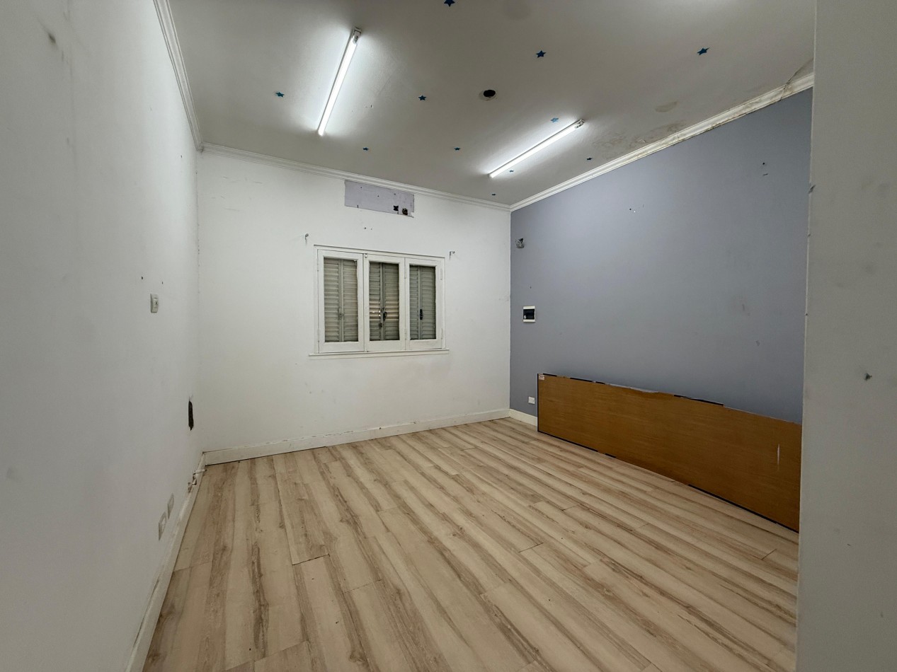 MONTE GRANDE - Casa en alquiler para uso comercial