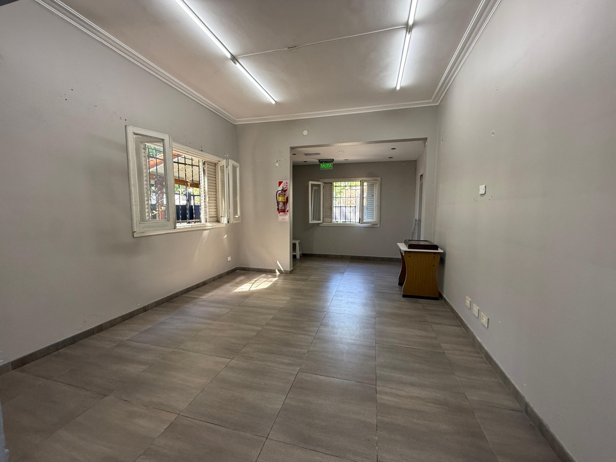 MONTE GRANDE - Casa en alquiler para uso comercial