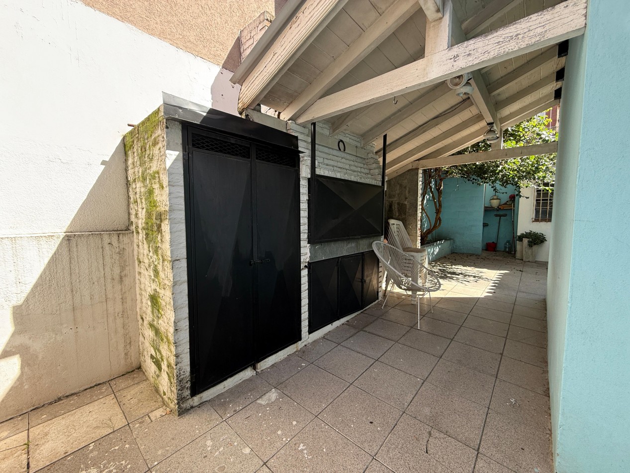 MONTE GRANDE - Casa en alquiler para uso comercial