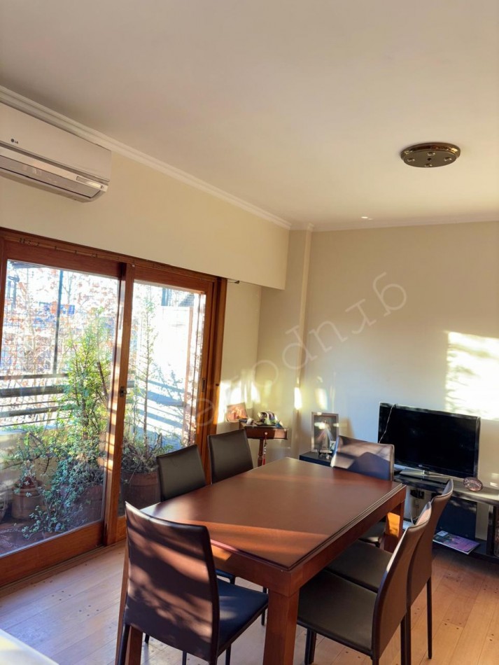MONTE GRANDE - Departamento 2 dormitorios, balcon y cochera fija