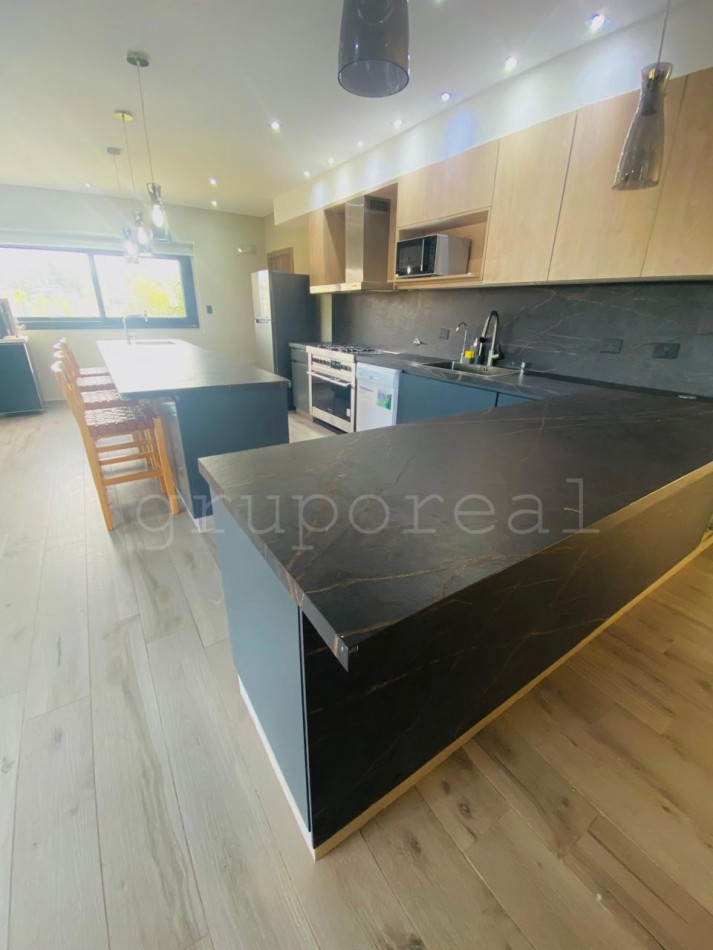 FINCAS DEL ALBA - Excelente propiedad con 4 dormitorios + escritorio + gimnasio/playroom