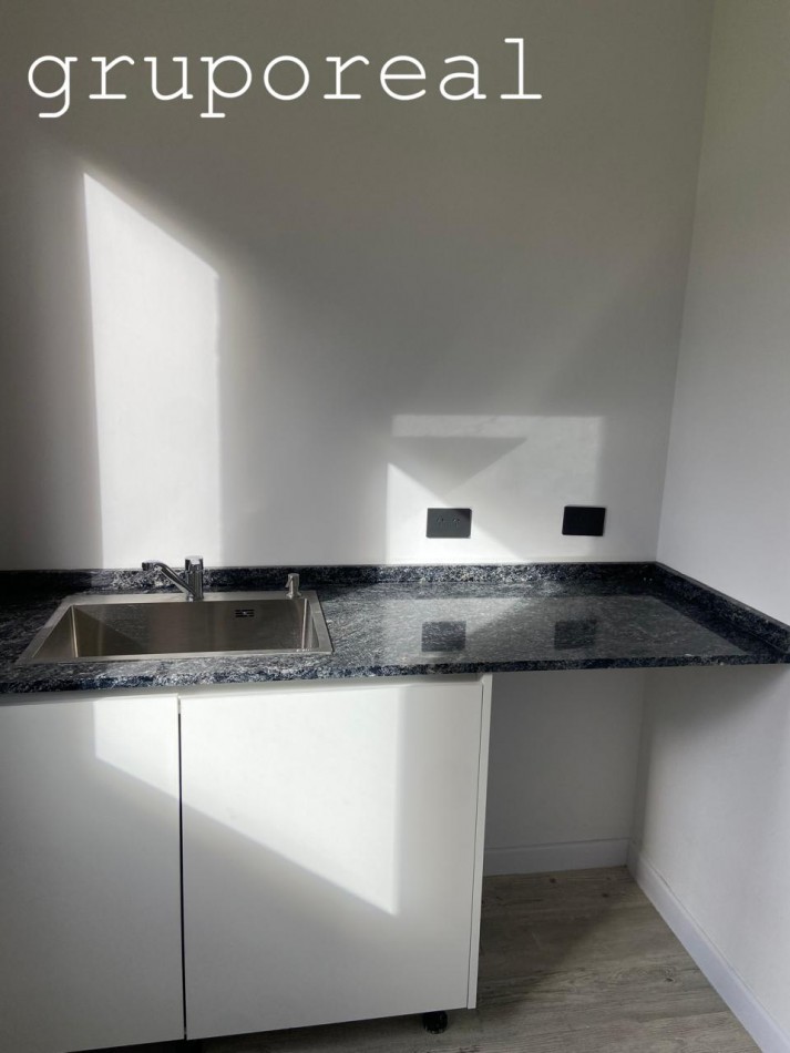 CANNING CHICO - Casa a estrenar con 3 suites + dormitorio en Planta Baja