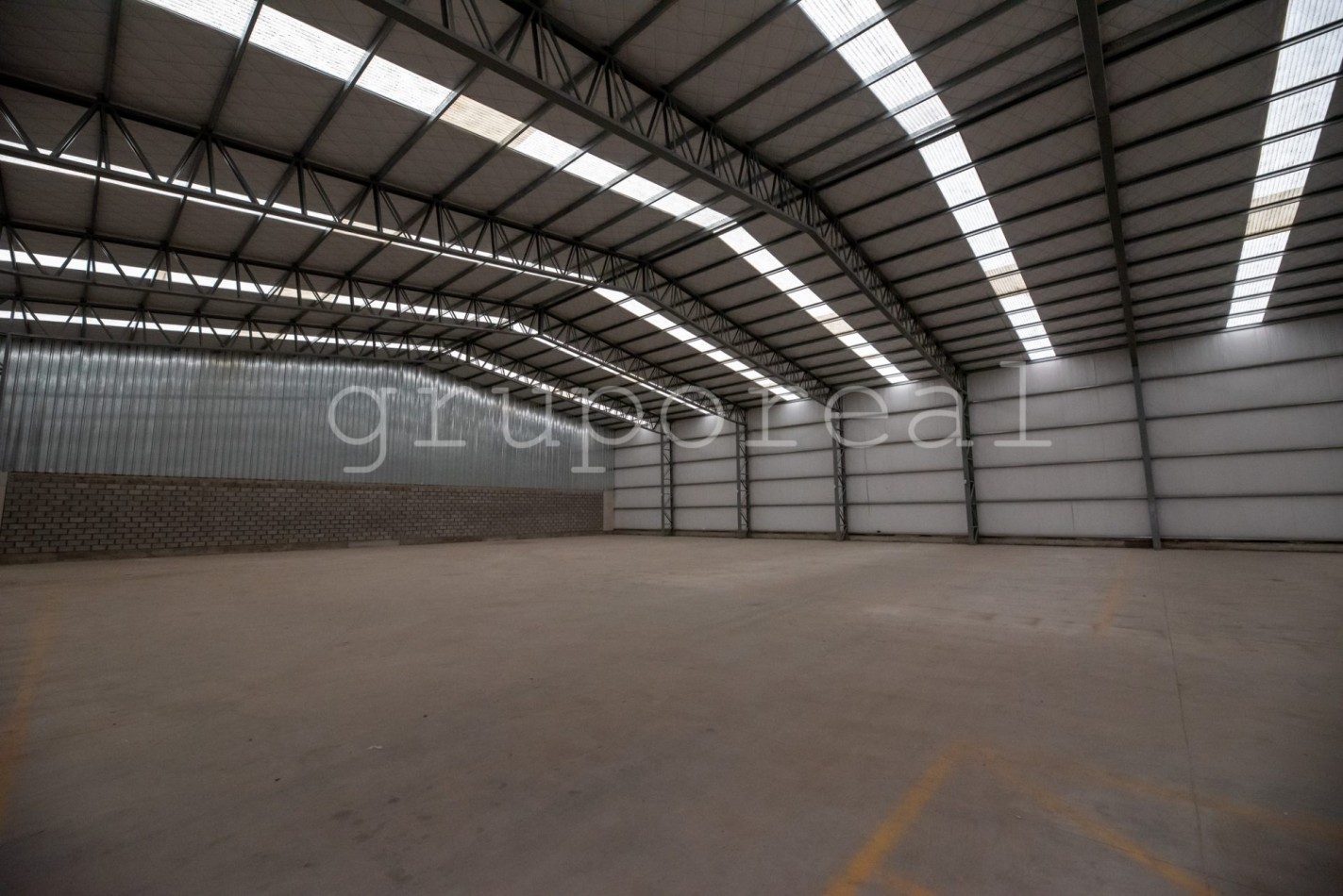 PARQUE INDUSTRIAL CANNING - Nave en alquiler 1260 m2 