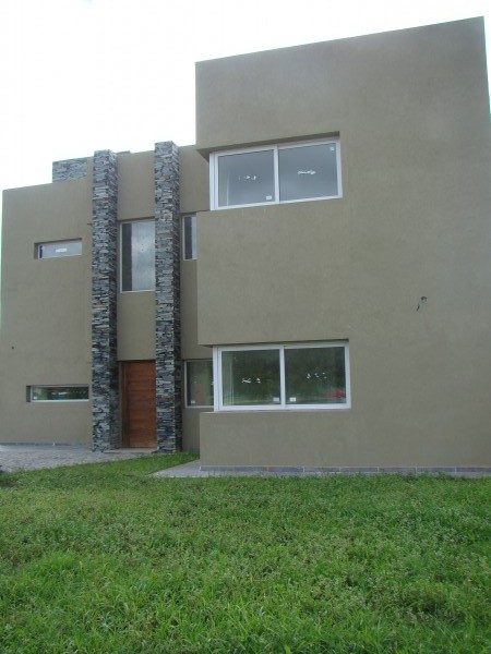 VENTA- BARRIO PRIVADO VALDEVEZ