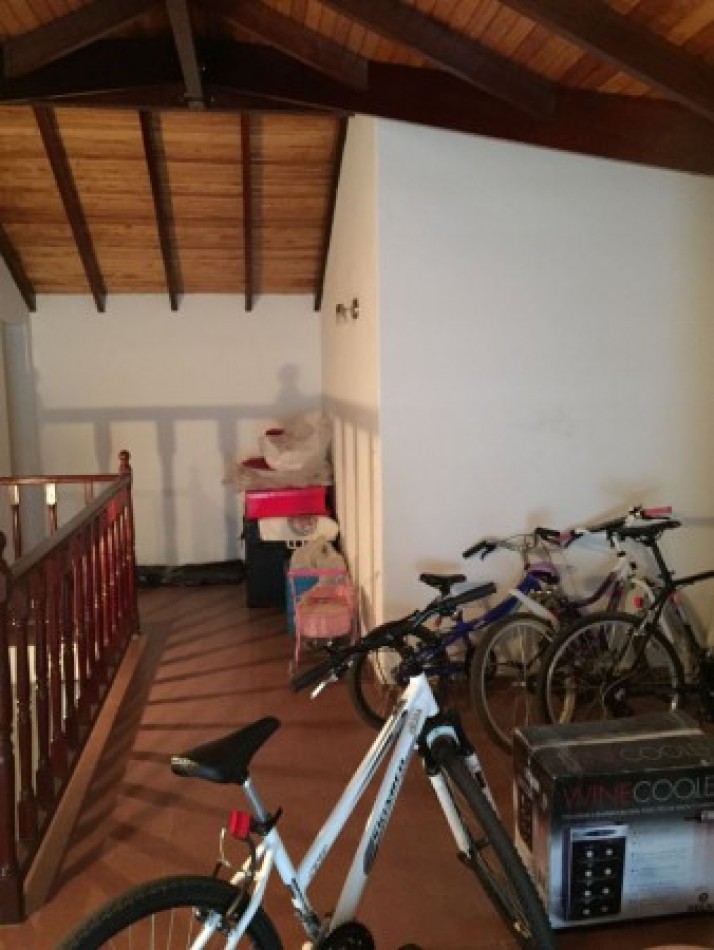 CASA QUINTA BARRIO EL TREBOL - EXCELENTE PROPIEDAD - MUY BUENA UBICACIÓN