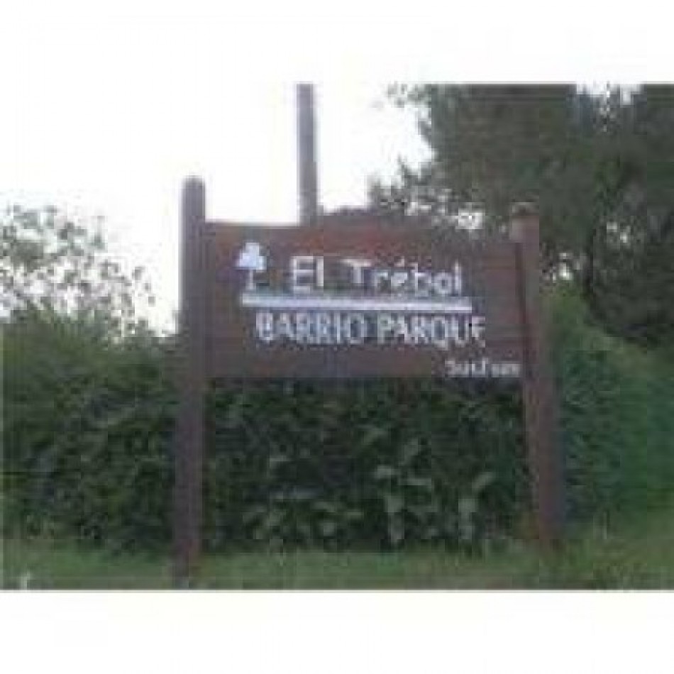 CASA QUINTA BARRIO EL TREBOL - EXCELENTE PROPIEDAD - MUY BUENA UBICACIÓN