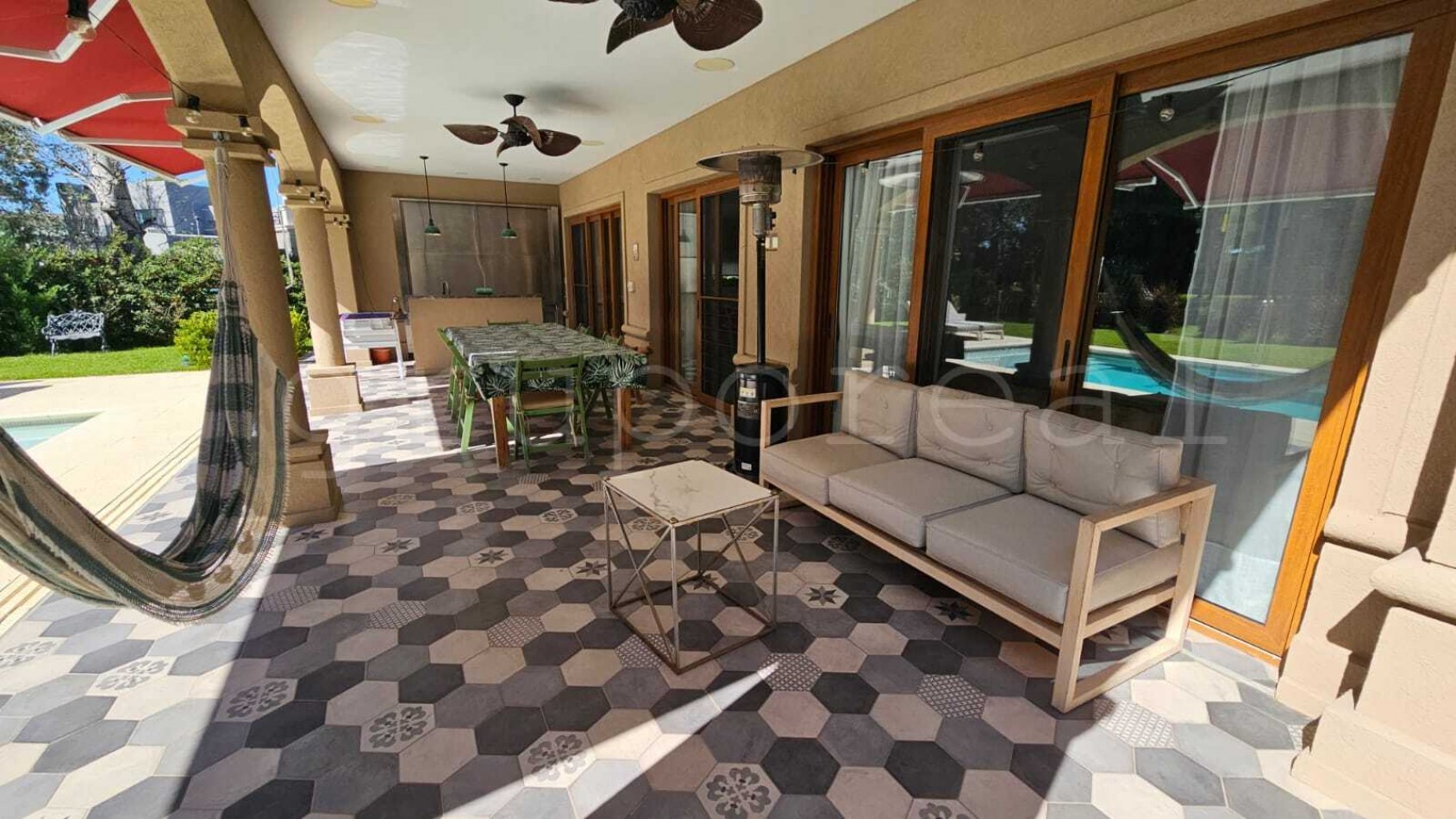 TERRALAGOS- Residencia Estilo Toscano - Lote fondo al Bosque de Terralagos