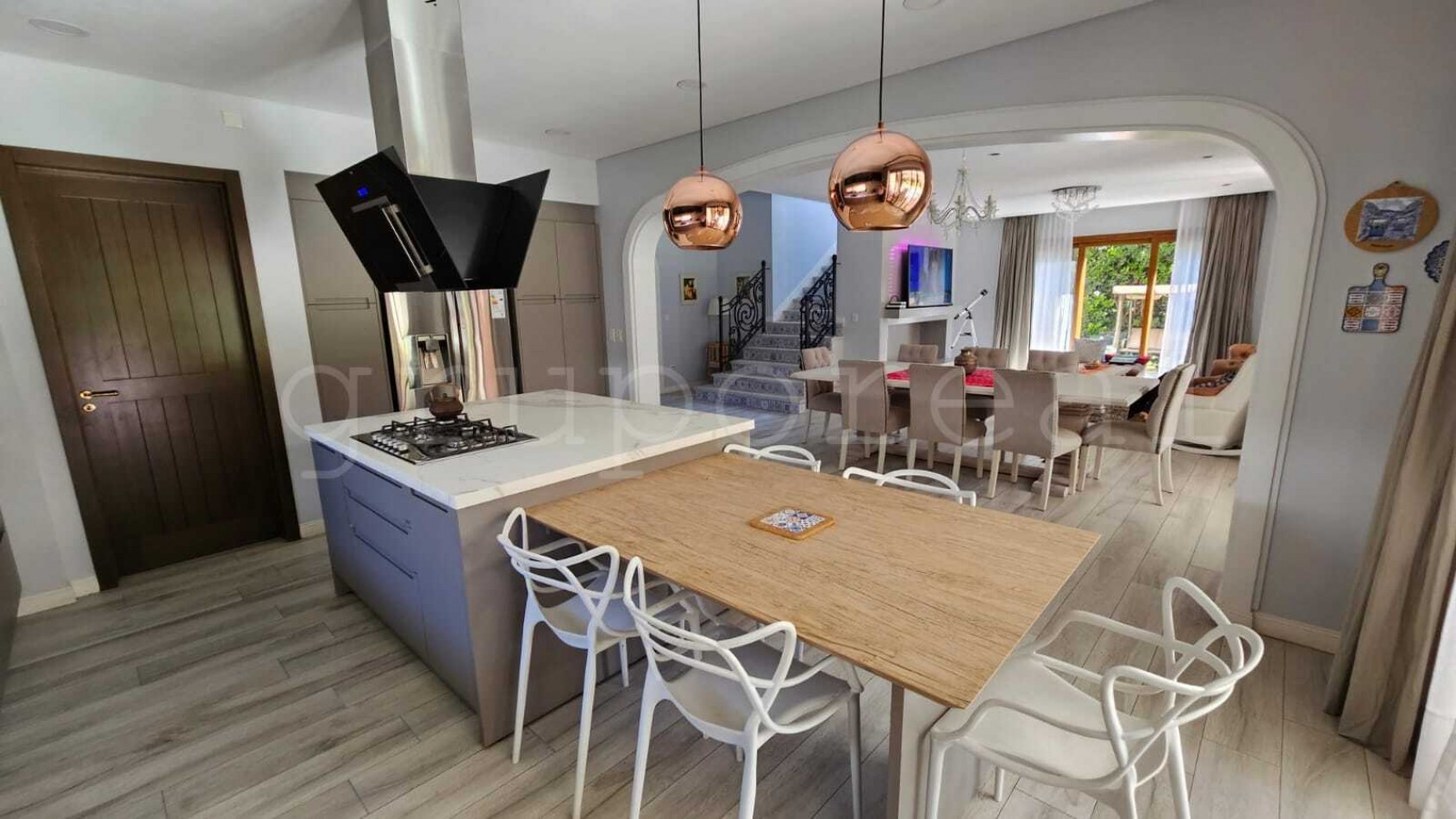 TERRALAGOS- Residencia Estilo Toscano - Lote fondo al Bosque de Terralagos