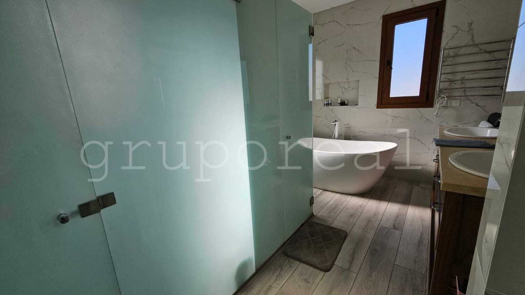 TERRALAGOS- Residencia Estilo Toscano - Lote fondo al Bosque de Terralagos