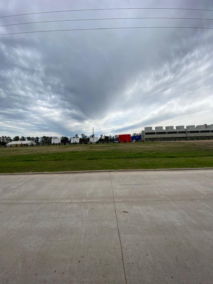 PARQUE INDUSTRIAL SPEGAZZINI - LOTE 2.142 m2