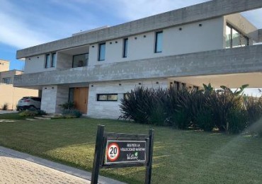 VALDEVEZ - Imponente Casa Moderna